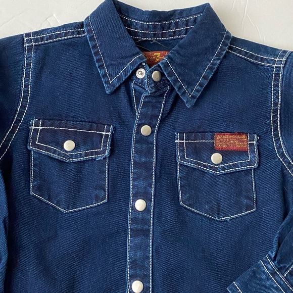 7 For All Mankind Dark Wash Denim Front Snap Closure Shirt Toddler Size 2T NWT - Picture 3 of 5